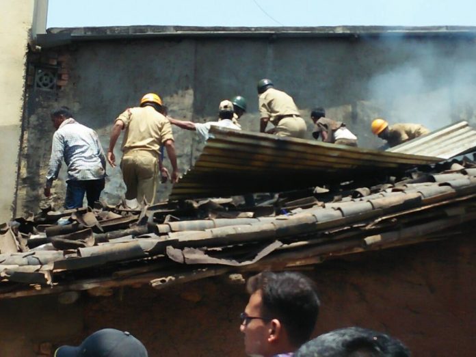 fire in mirapur galli fire in mirapur galli