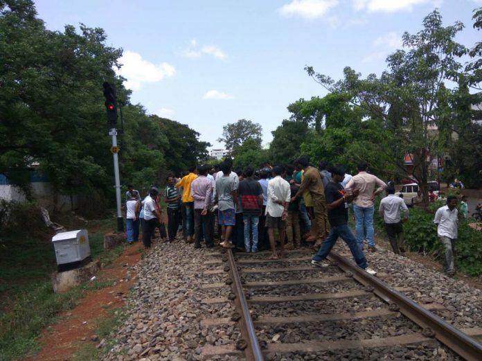 Suicide railways Suicide