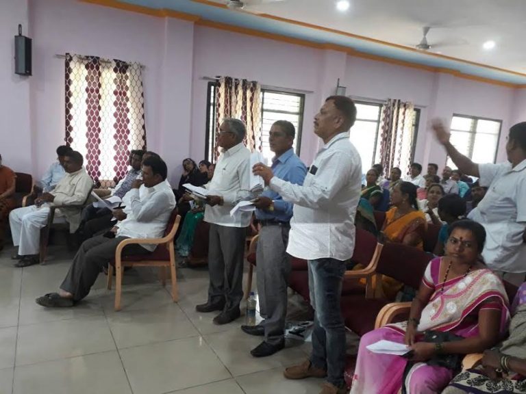 तालुका पंचायतीत मराठी सदस्यांचा जय महाराष्ट्र