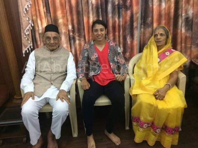 Women cricketer Cricketer