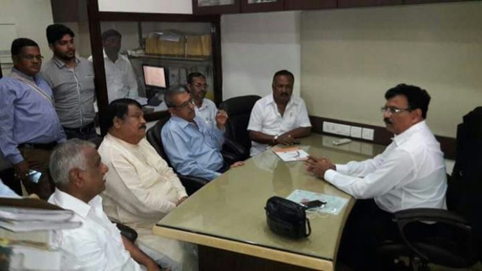 Meeting advocate Meeting with advocate