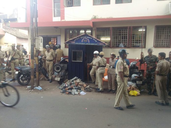 KHadak galli row? KHadak galli row?