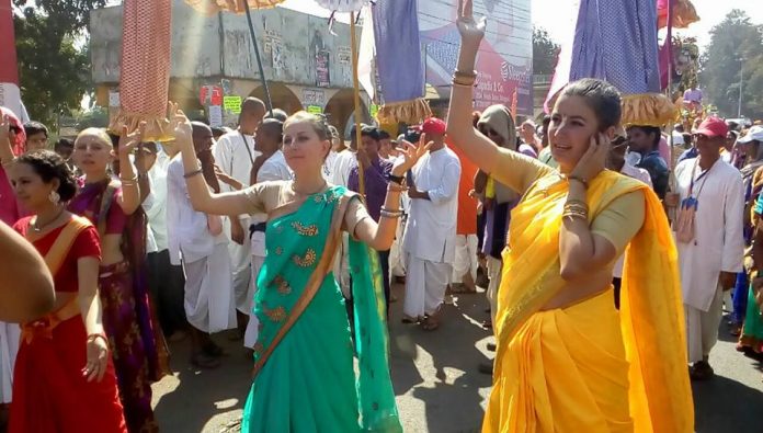 foreign devotee foreign devotee