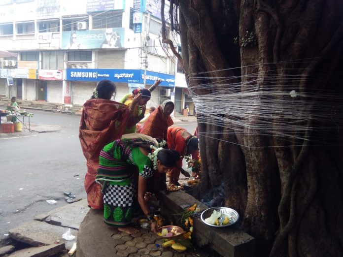 Vat pournima Vat pournima