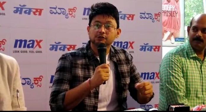 Swapnil joshi Swapnil joshi