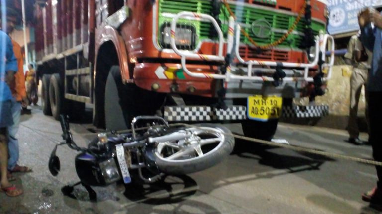 TRUck accident bridge