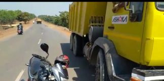 ‘बेळगाव ते खानापूर रस्त्यावर कंत्राटदाराचा बेजबाबदारपणा’ Ashoka company