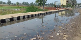 ‘हा महामार्ग आहे की सांडपाणी मार्ग’ Road became drainage