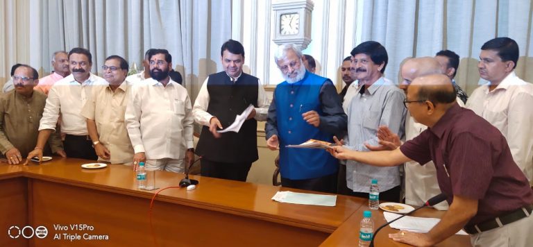 फडणवीस घेणार सीमावासीयांसाठी बेळगावात कार्यक्रम