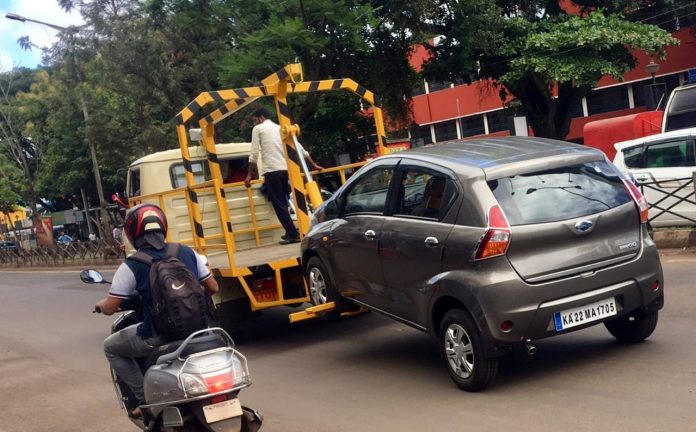 Toe vehicle Toe vehicle