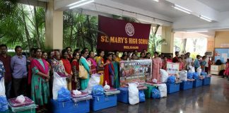 सेंट मेरीज ची पूरग्रस्तांना मदत St merry school