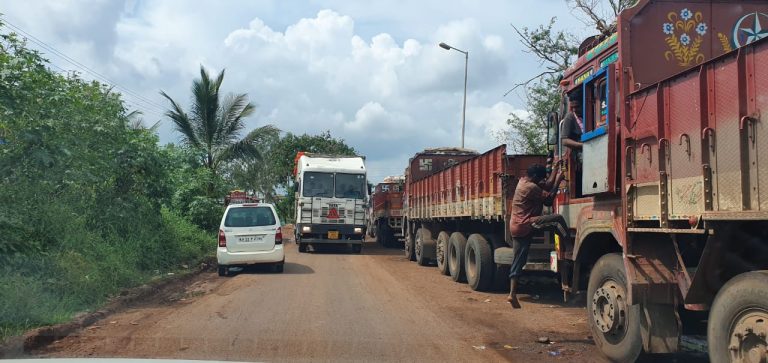 Truck parking service roads