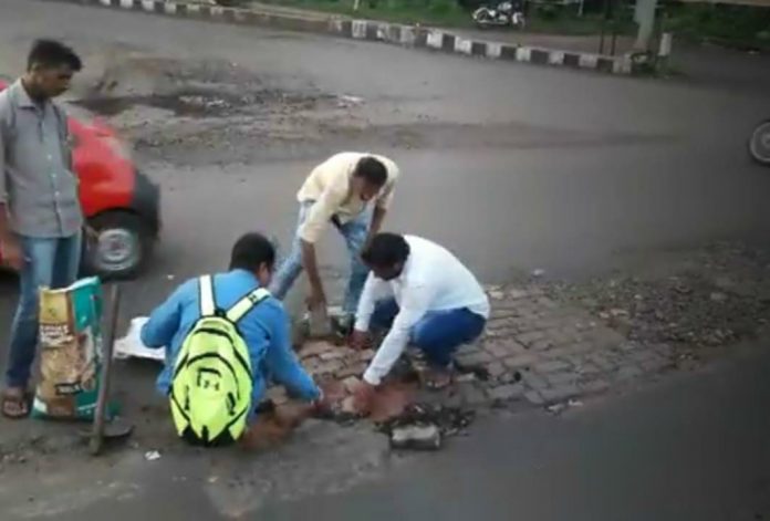 Fb friend circle pathholes Fb friend circle pathholes