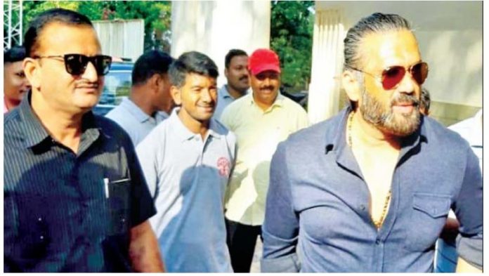 Sunil shetty Sunil shetty