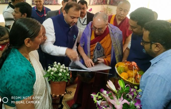 Dalai lama pyass Dalai lama pyass