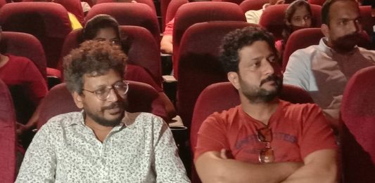 Actor Jitendra joshi director sanket kulkarni @ short film fest belgaum inox