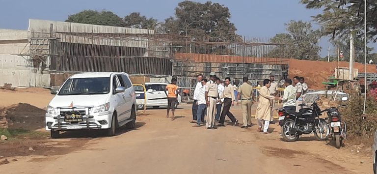 महाराष्ट्रातील साहित्यिक व कवींना इदलहोंड साहित्य संमेलनात प्रवेश बंदी!