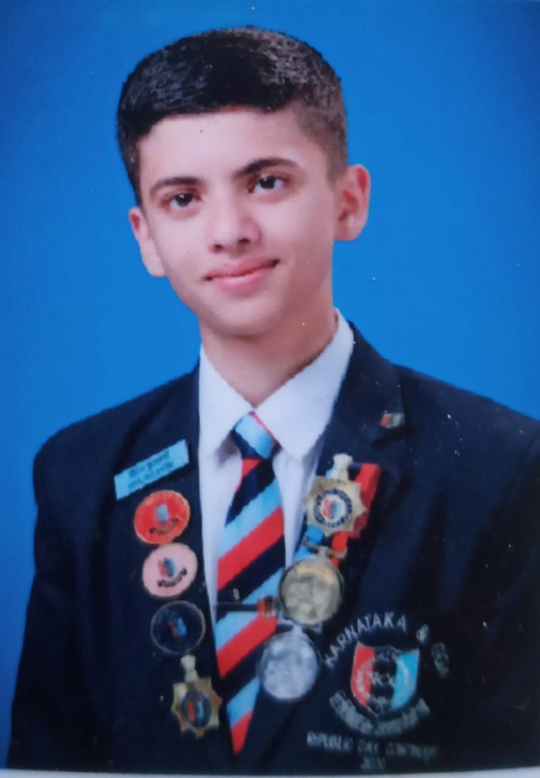 विराज कुलकर्णी याचे अभिनंदनीय यश