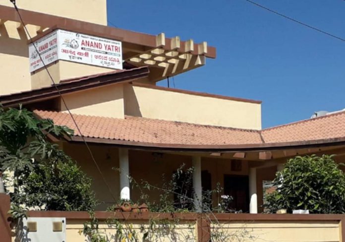 AAnand vrudhashram AAnand vrudhashram