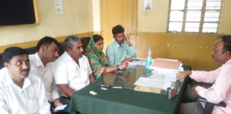 भाजपा पदाधिकाऱ्यांनी घेतली खानापूर बस आगार प्रमुखांची भेट Bjp