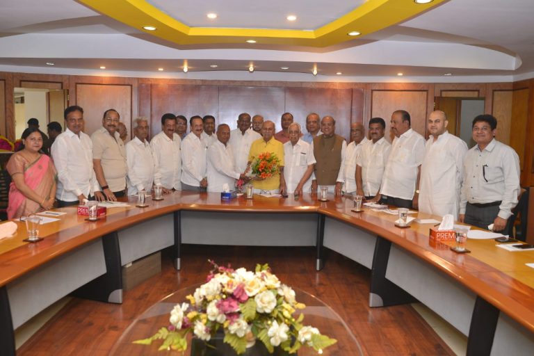 कोरे यांची झाली बिन विरोध निवड