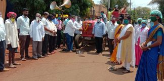 अलतगा गावात औषध फवारणी