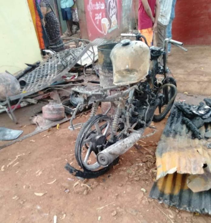 Shop burnt Shop burnt