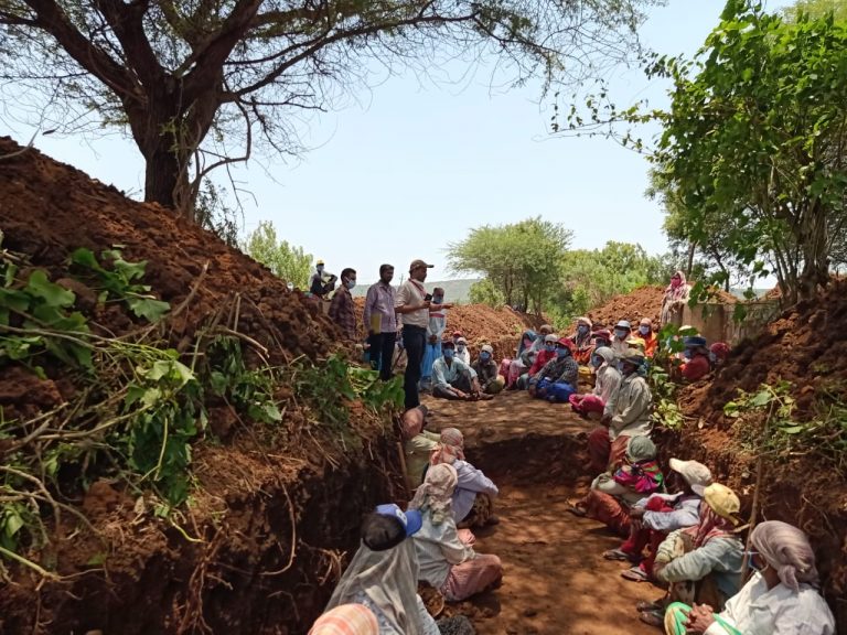 तालुक्यात उद्योग खात्री कामांना चालना