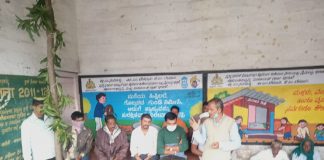 नव्या रेल्वे मार्गाला शेतकऱ्यांचा विरोध Farmers