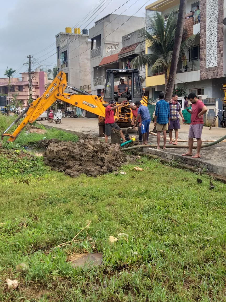 Snake shastri nagar