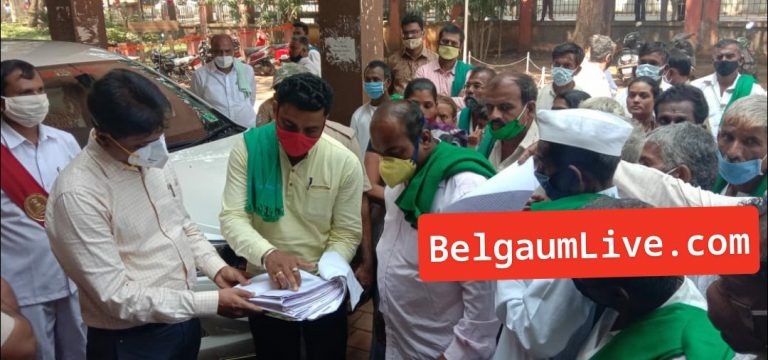 अधिकाऱ्यांच्या दुर्लक्षामुळे शेतकऱ्यांना मनस्ताप