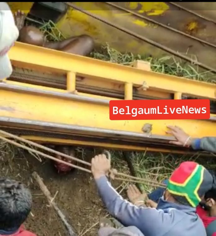 Borewell truck pulti Borewell truck pulti