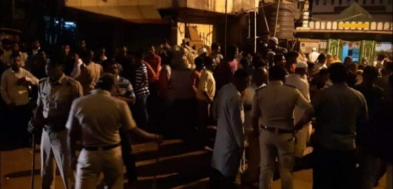 दोन गटात वाद दगडफेक-एक जखमी