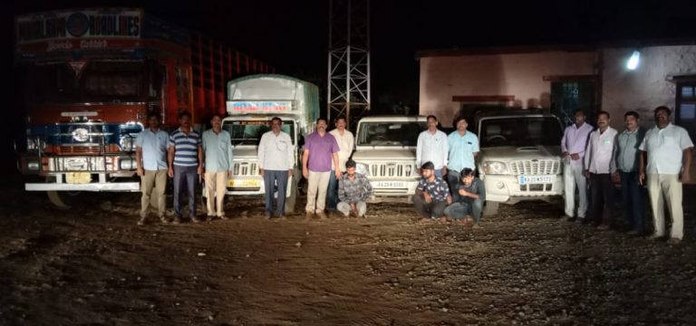 अट्टल वाहनचोरांना अटक