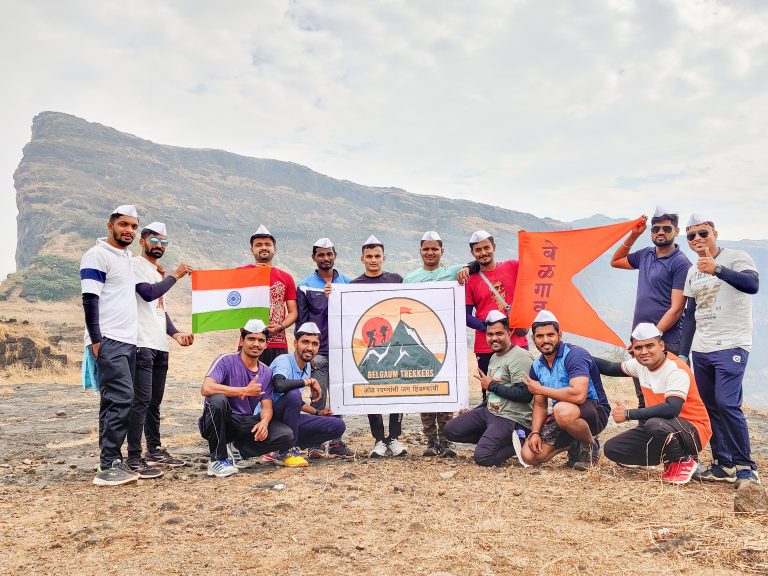 बेळगांव ट्रेकर्स ग्रुपने केले महाराष्ट्रातील तीन किल्ले सर