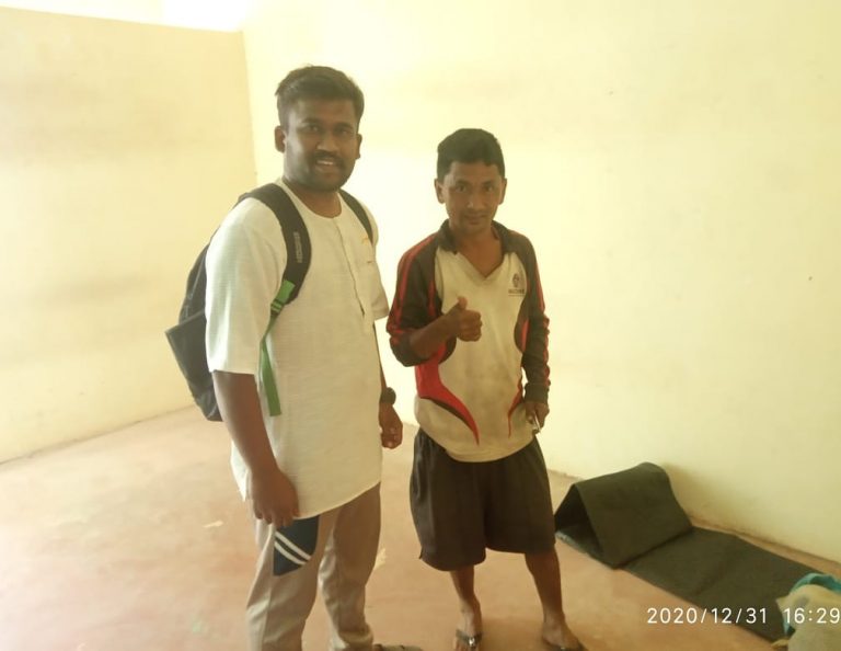 Youth help foreignour