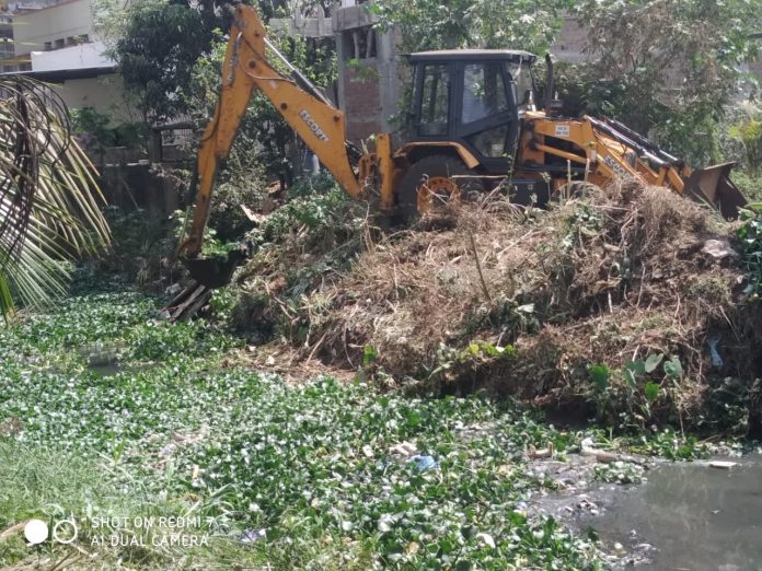 Nala safai Nala safai