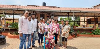 असहाय्य वृद्धेला फेसबुक फ्रेंड्स सर्कलने दिला मदतीचा हात