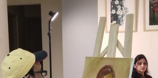 पोट्रेट पेंटिंगला प्रतिसाद Potrait painting