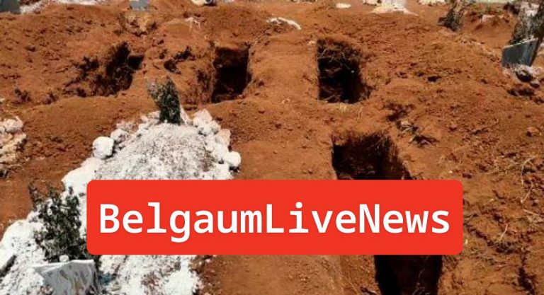 इथे सामूहिक अंत्यसंस्काराची तयारी