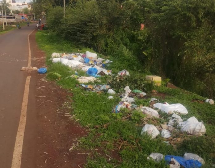 Garbage bank river Garbage bank river