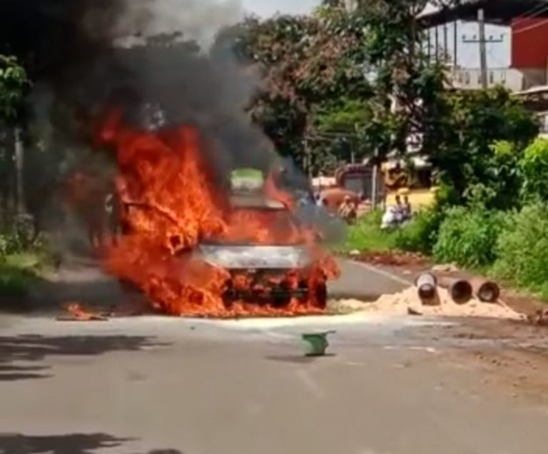 बेळगावात बर्निंग कारचा थरार