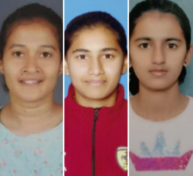 Three football belgaumite