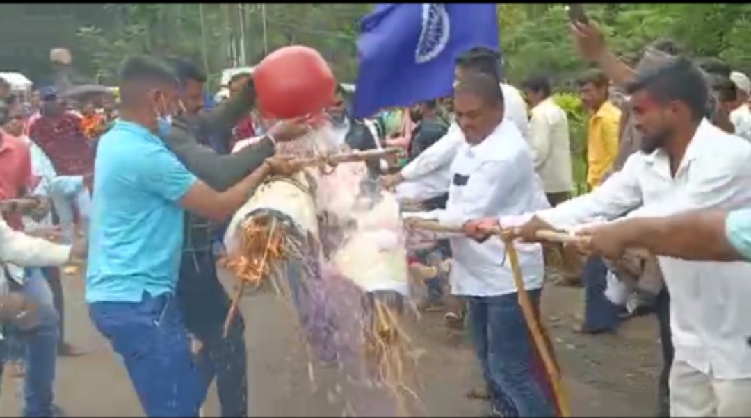 Protest against sanjay patil