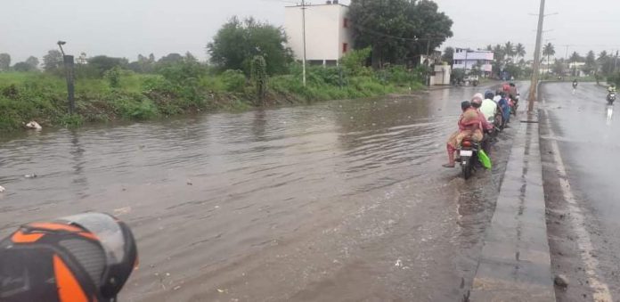 received_195136782749138 Yedurappa road