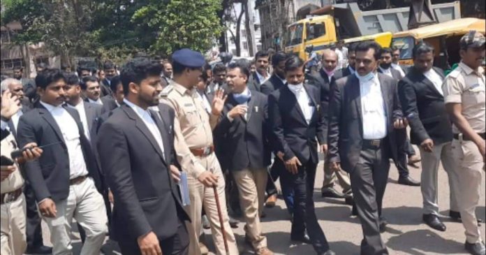 Advocates bar Advocates bar