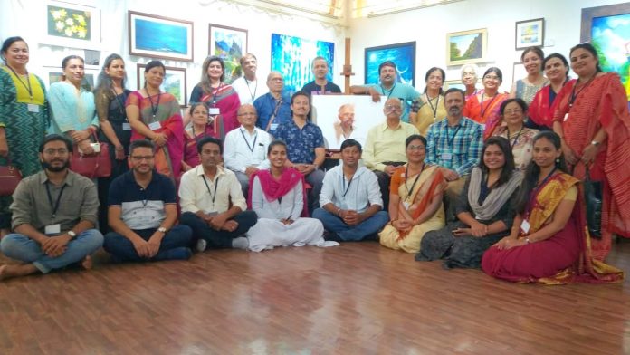 Gulmohor bag Gulmohor bag