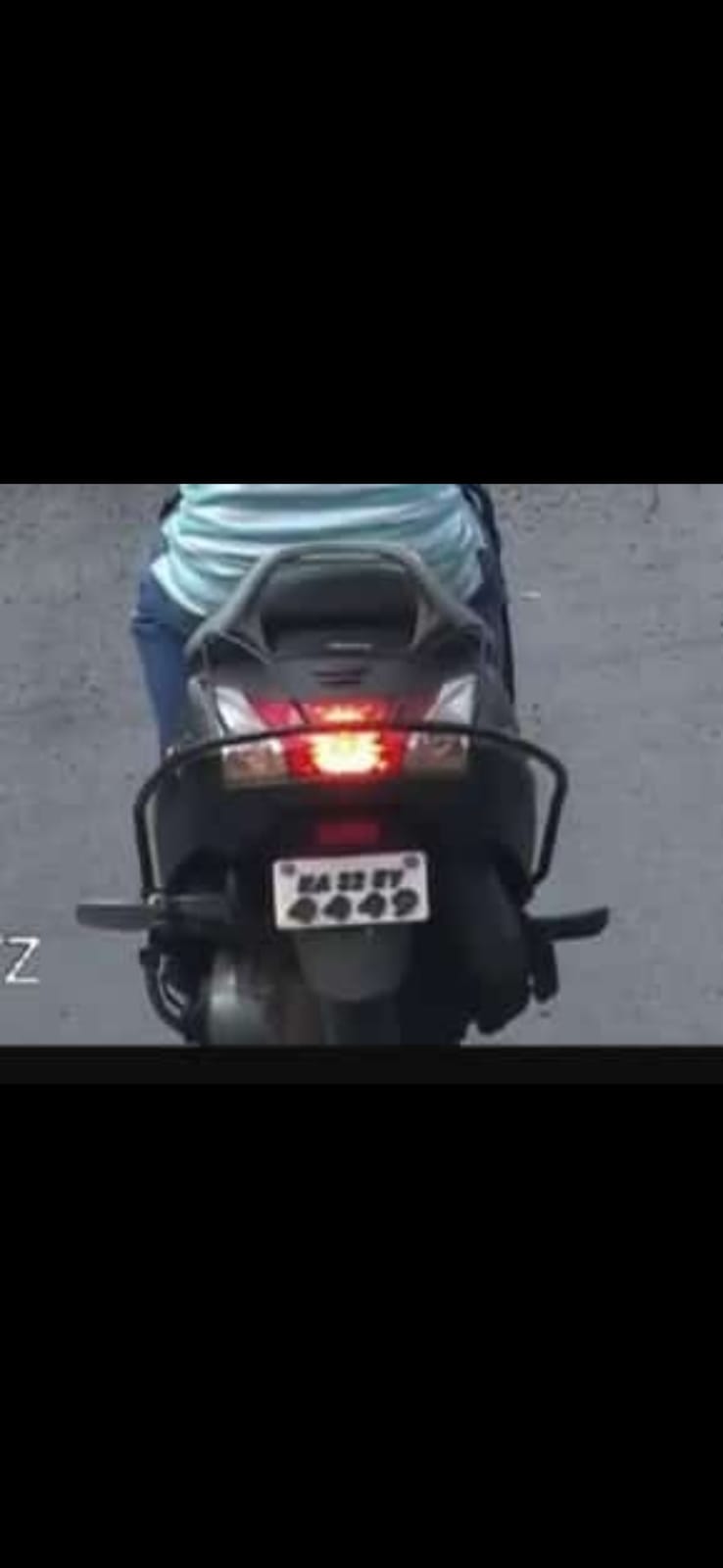 घरासमोरील ॲक्टिव्हा चोरट्यांकडून लंपास