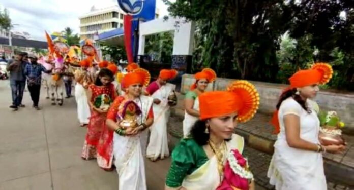 Amma bhagwan Amma bhagwan