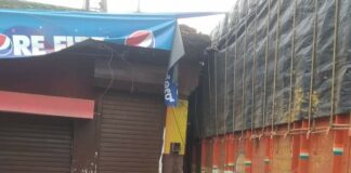 ‘कॅम्प अपघात’ अवजड वाहतुकीची समस्या ऐरणीवर! Heavy vehicles truck